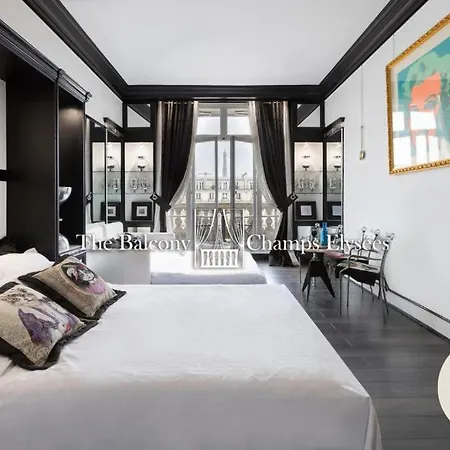 Balcony -view -champs Elysees Apartment Paris