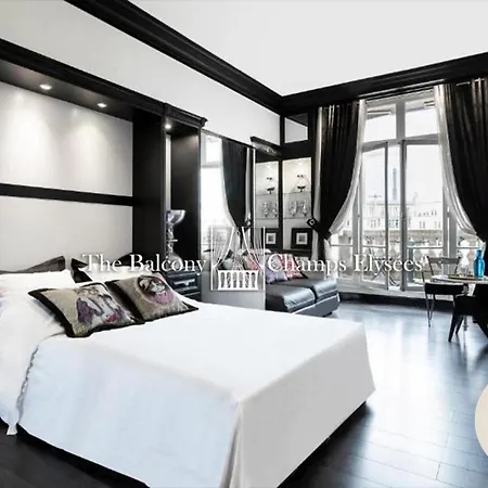 Balcony -view -champs Elysees 巴黎